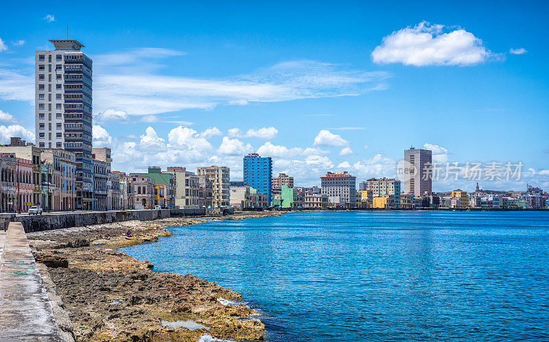 古巴哈瓦那的el malecon